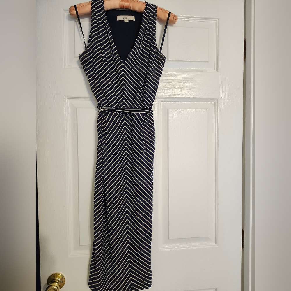 Ann Taylor LOFT Blue and White Casual Dress - Size S